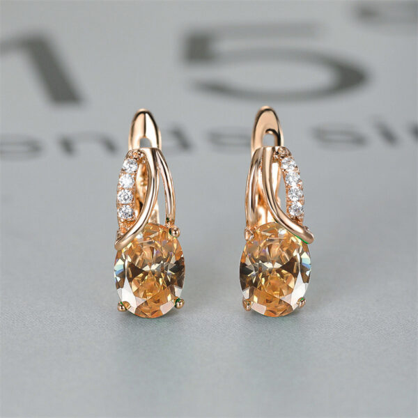 Zircon Plated Champagne Gold Ear Clip - Image 4