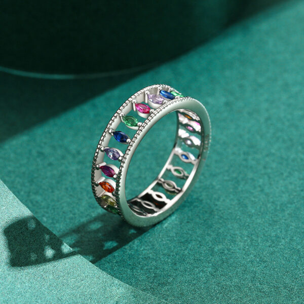 S925 Closed High-grade Rainbow Full Diamond Ring - Image 4